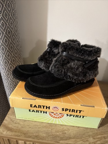 Earth spirit moccasin - spirit,