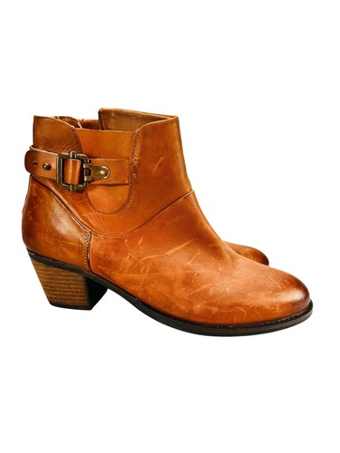 Earth women size 5 - women’s,